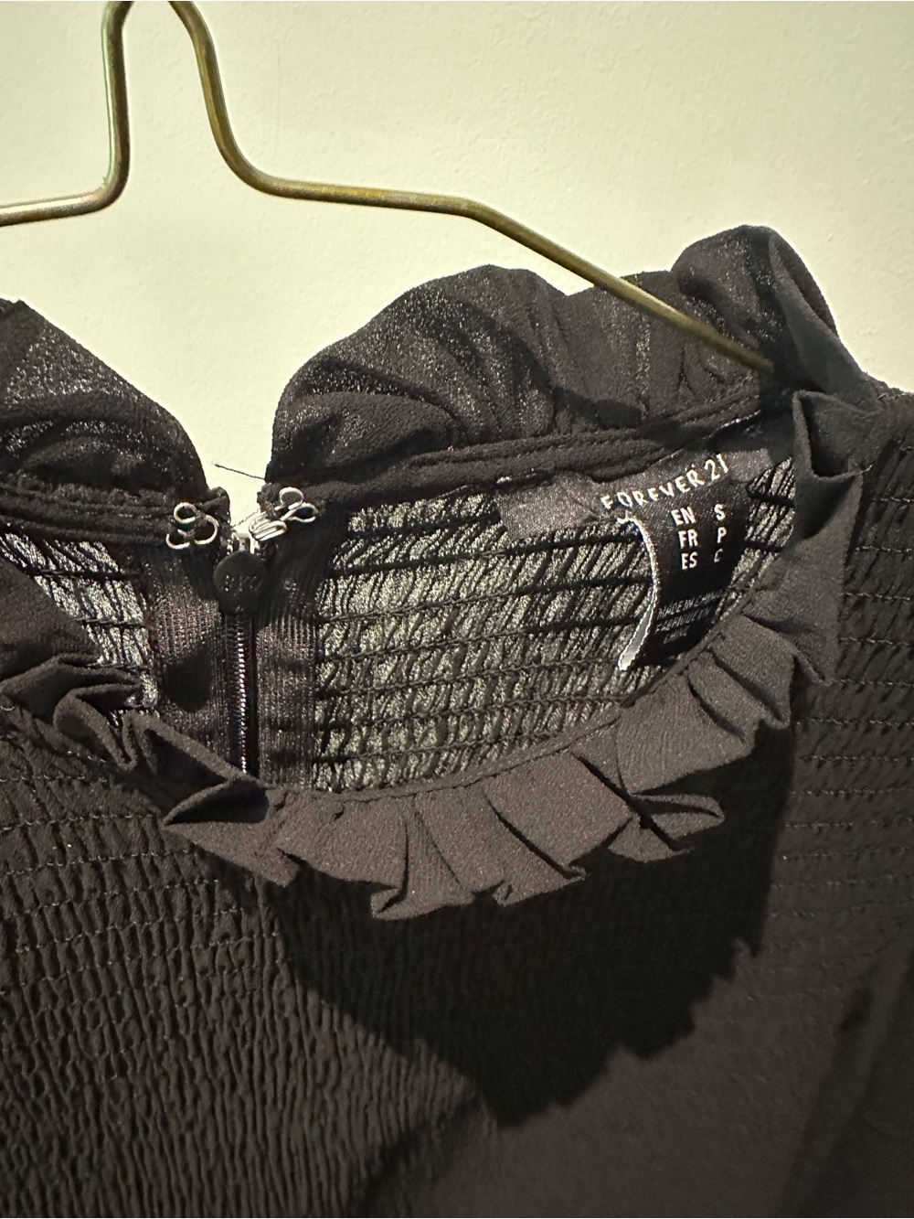 Black Ruffled Long-Sleeve Top - Picture 3 of 3